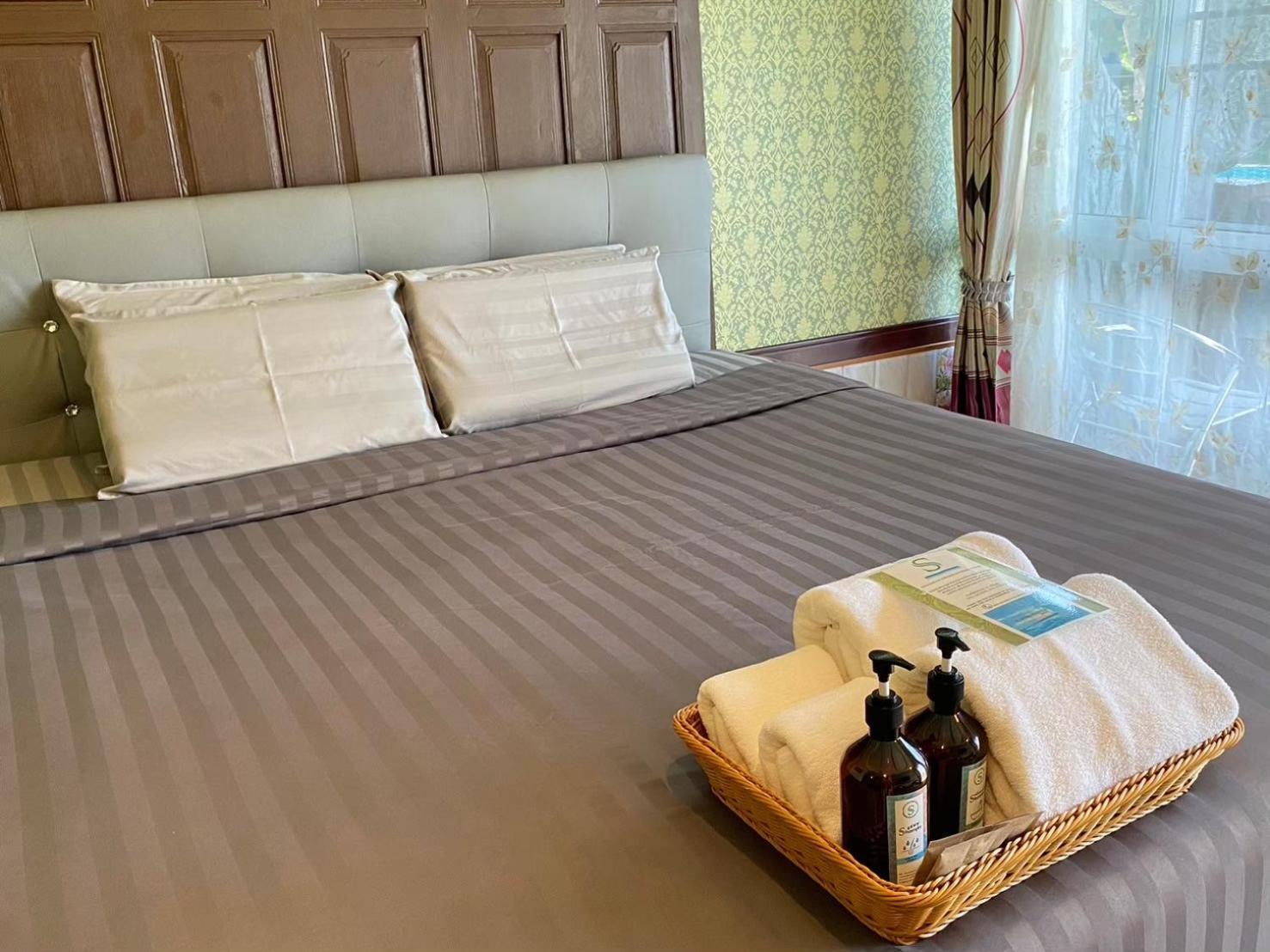 Suwanna Riverside Chainat Екстер'єр фото