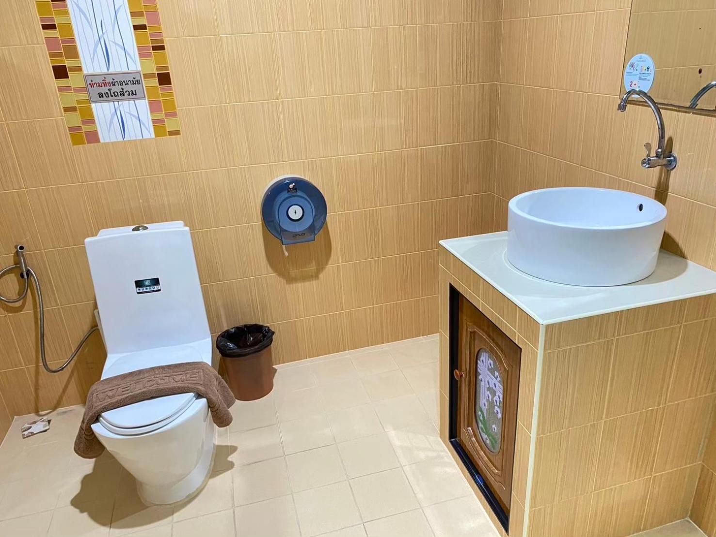 Suwanna Riverside Chainat Екстер'єр фото
