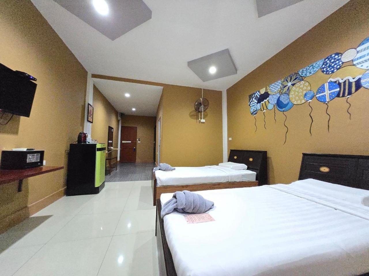 Suwanna Riverside Chainat Екстер'єр фото